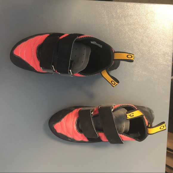 5.10 Coyote Women’s Climbing Shoe, Size 37, 7, 6 - Picture 2 of 4